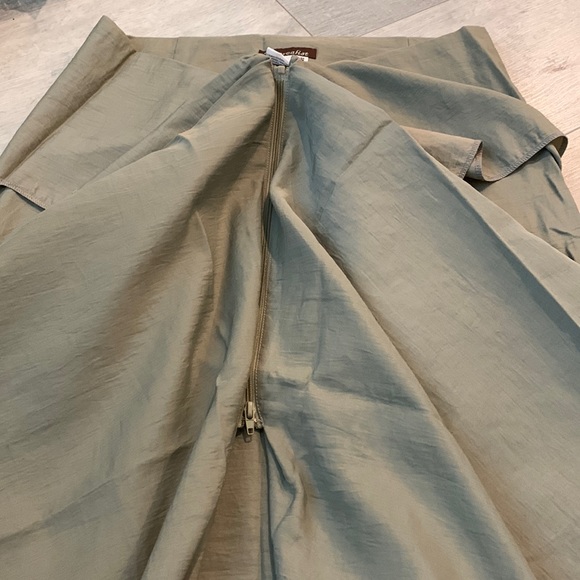 NWT Surrealist asymmetrical front zip long skirt - Picture 10 of 10